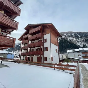 Appartamento Il Cervo Mountain, Campodolcino